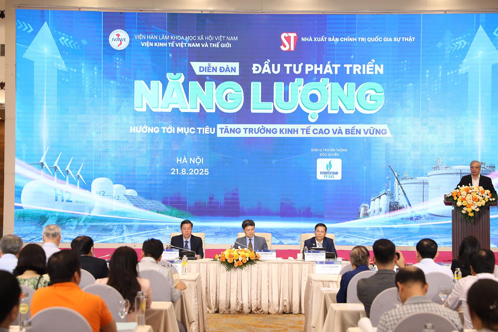 Diễn đàn nâng cao vị thế doanh nghiệp Việt Nam trong chuỗi cung ứng năng lượng toàn cầu